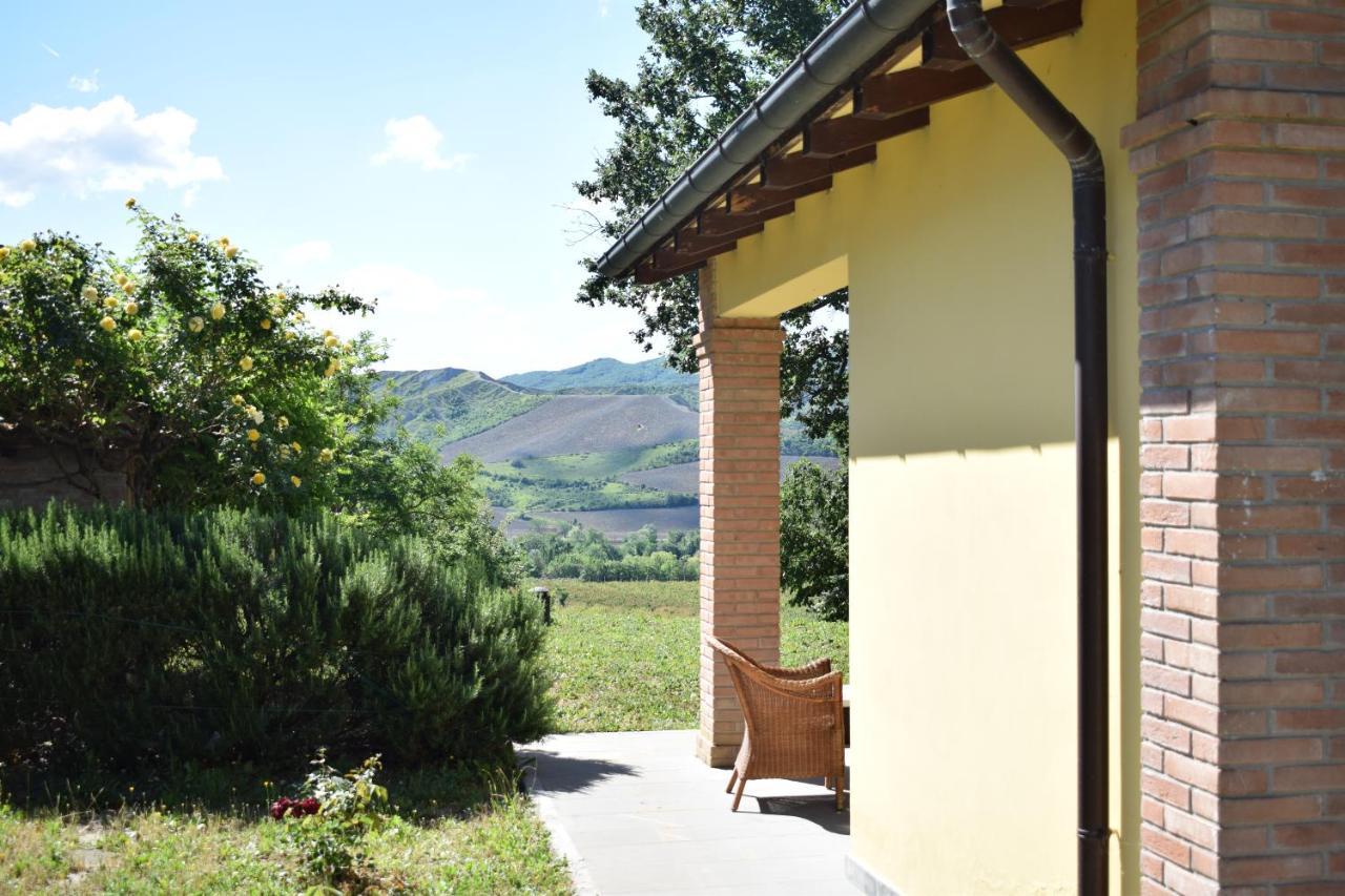 Villa Casetti B&B Fontanelice Exterior photo